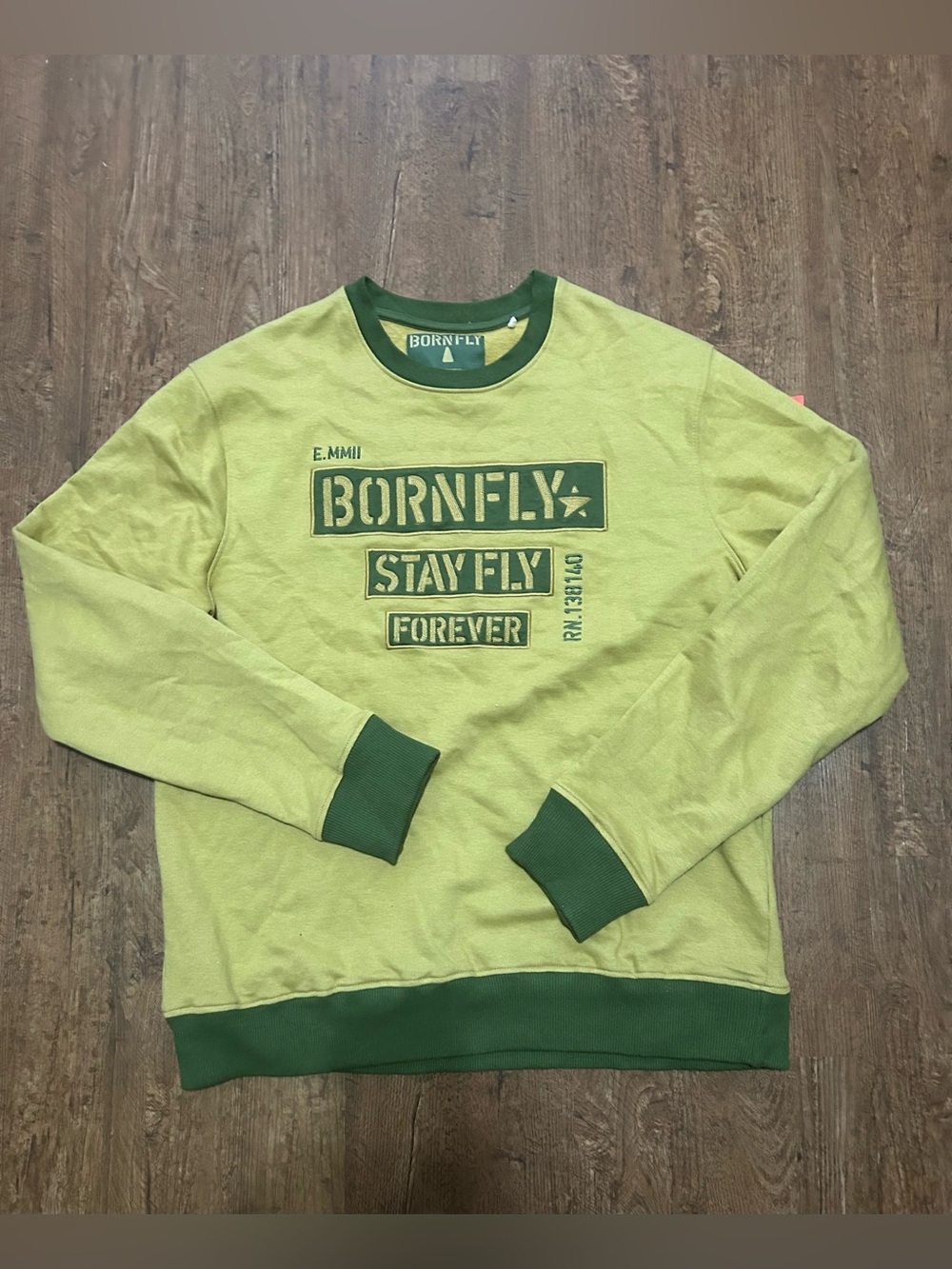 Born Fly Mens XL Sweatshirt Stay Fly Forever Embroidered Green Y2K Streetwear
